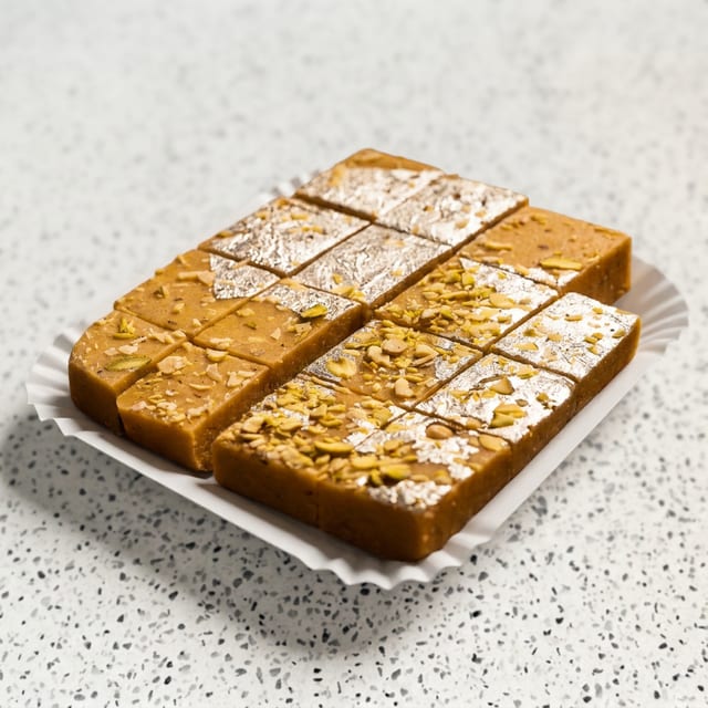 Desi Ghee Bikaneri Khoya Barfi (1 lb).